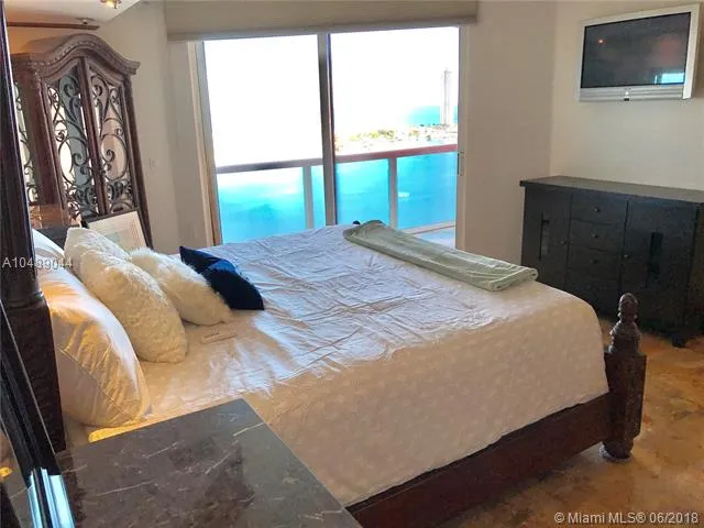 Hidden Bay #2612 image #7