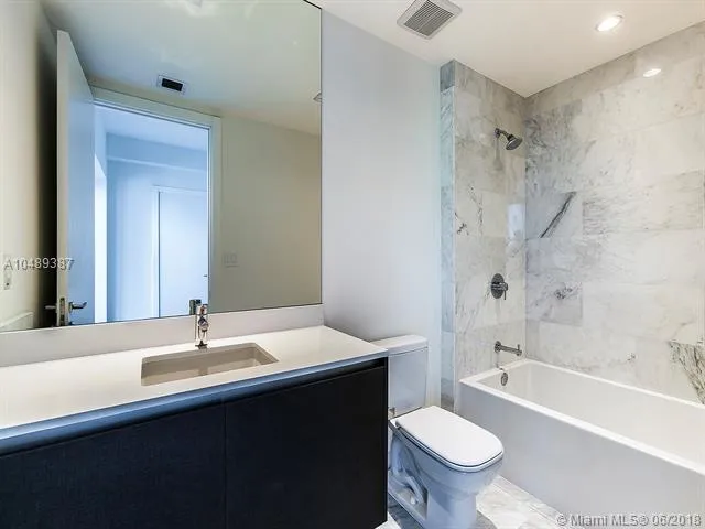 Echo Brickell #3801 image #19