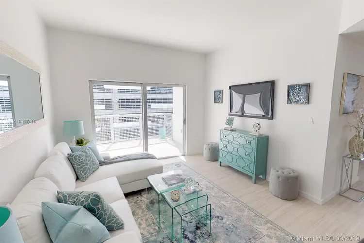 Emilia Edgewater #701 image #10