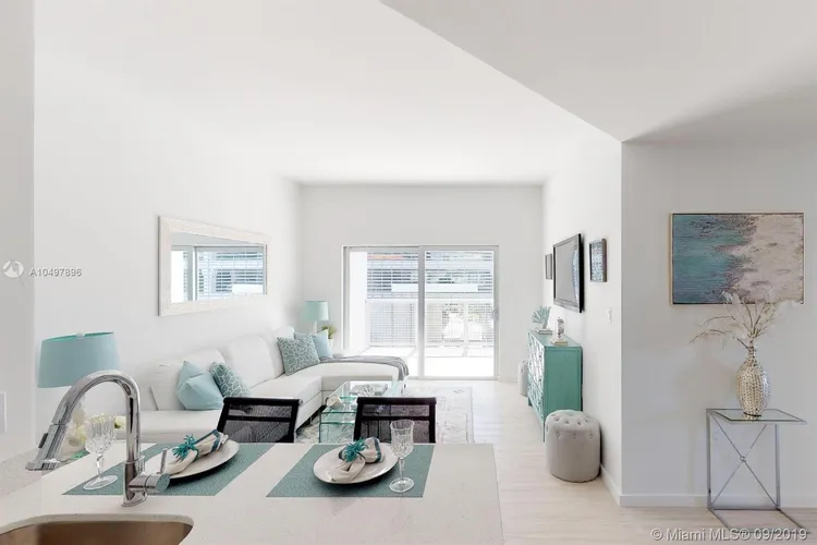 Emilia Edgewater #701 image #9