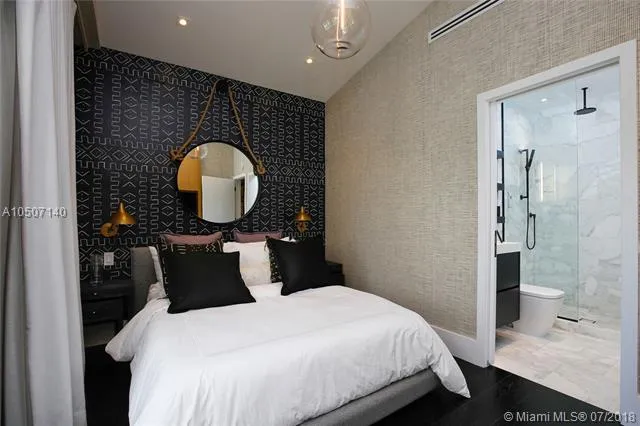 Shelborne #T6 image #6