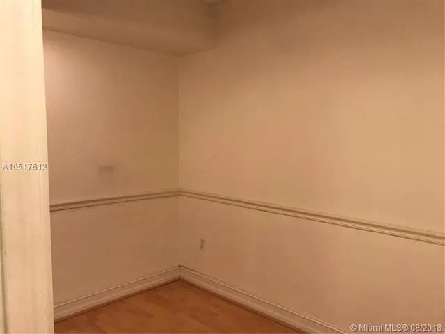 Key Colony IV Botanica #146 image #24