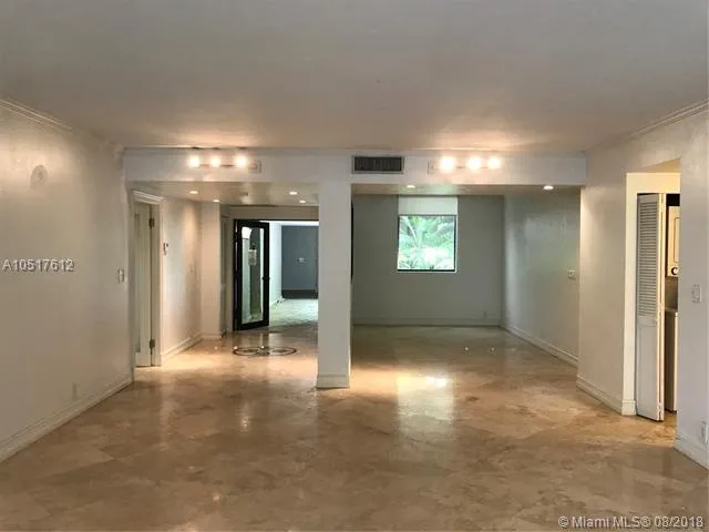 Key Colony IV Botanica #146 image #33