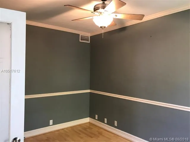 Key Colony IV Botanica #146 image #34