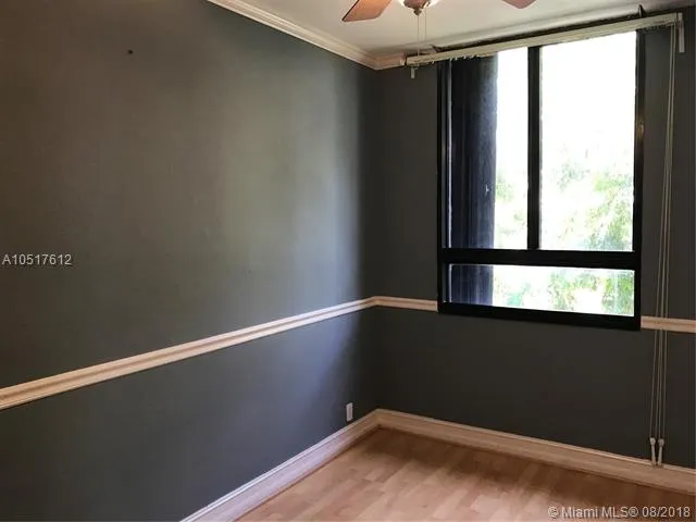 Key Colony IV Botanica #146 image #35