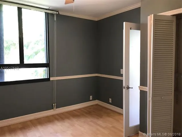 Key Colony IV Botanica #146 image #37