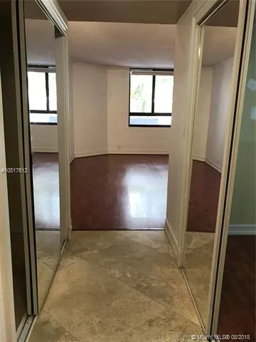 Key Colony IV Botanica #146 image #39