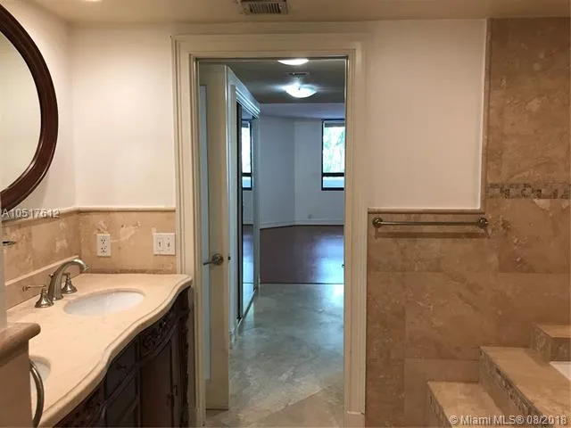 Key Colony IV Botanica #146 image #44