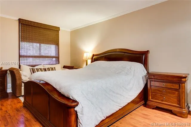 Key Colony IV Botanica #146 image #9