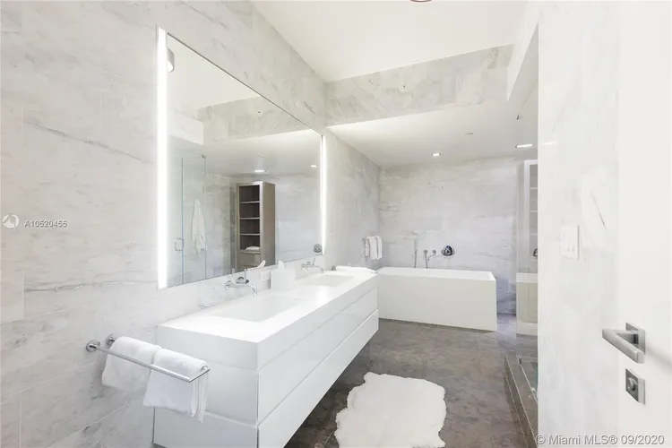 Boulan #403 image #10