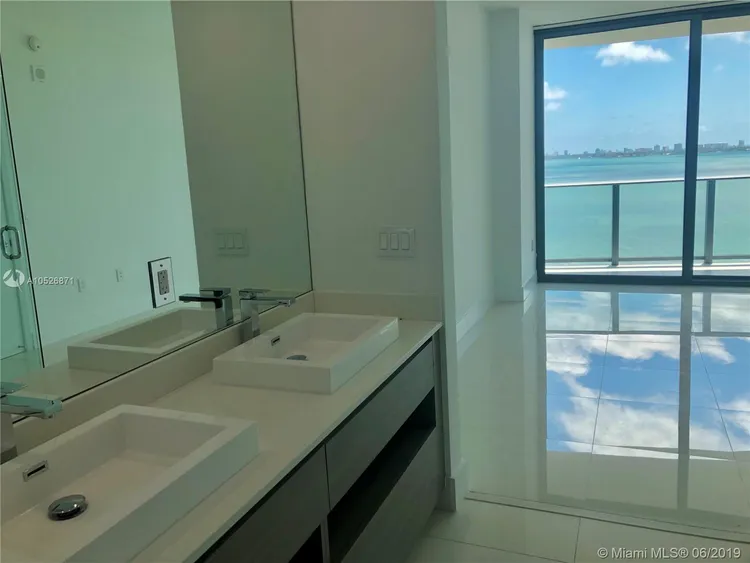 Icon Bay #1507 image #12