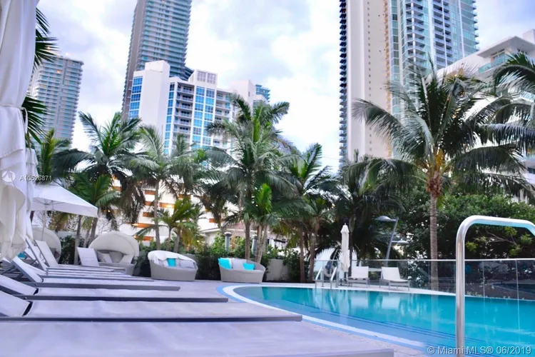 Icon Bay #1507 image #17