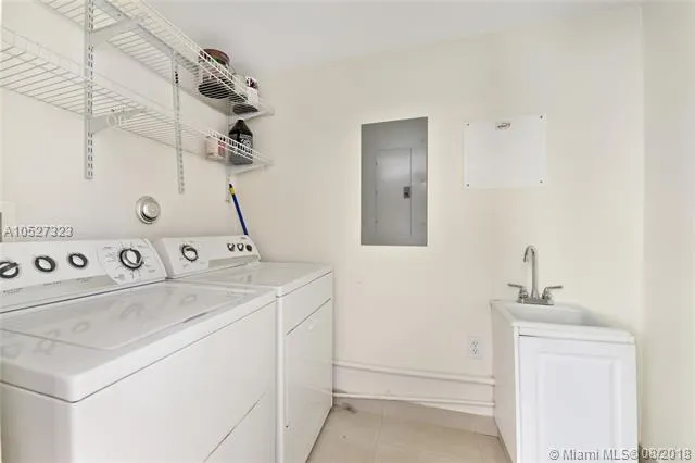 Villa Zamora #505 image #20