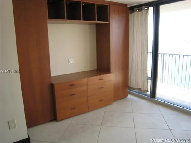 Costa Bella #1501 image #15