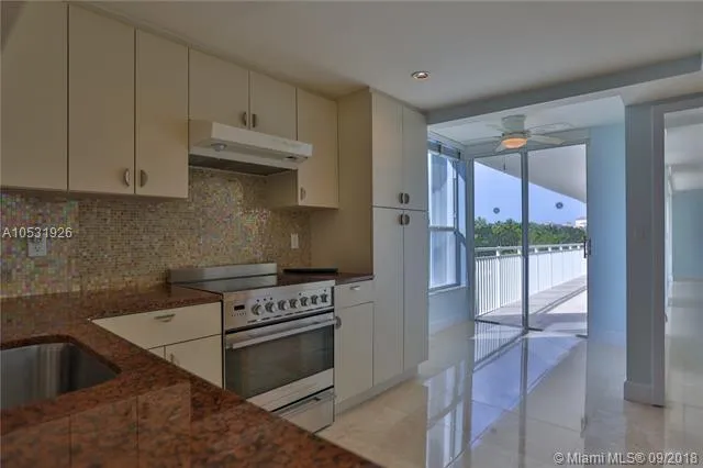 Sands of Key Biscayne #5m image #8