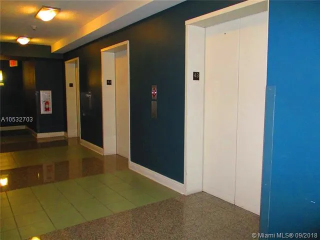 The Club at Brickell #4318 image #9
