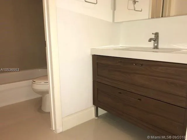 Marbella Tower #304 image #11