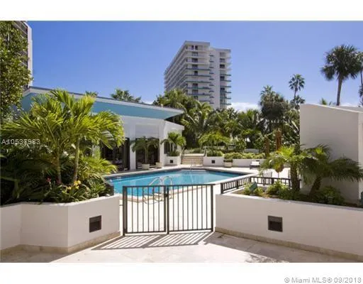 Brickell East #301 image #6