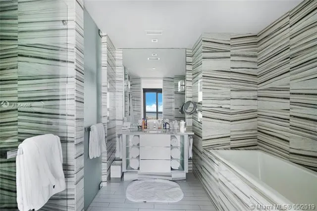 W South Beach #909 image #11