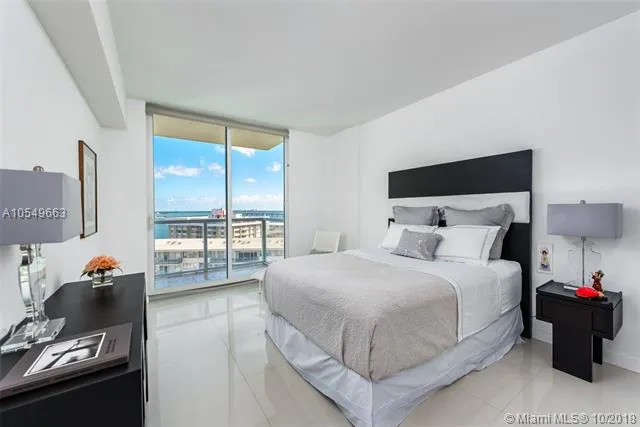 Emerald at Brickell #1705 image #16