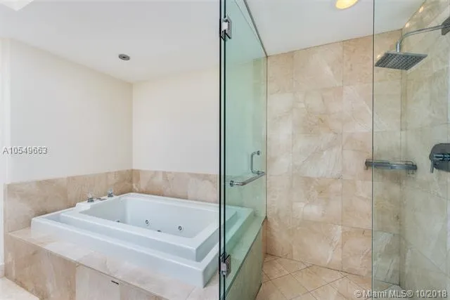 Emerald at Brickell #1705 image #20