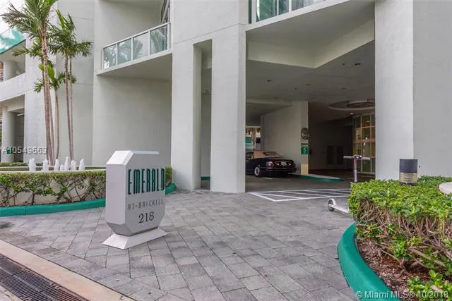 Emerald at Brickell #1705 image #28