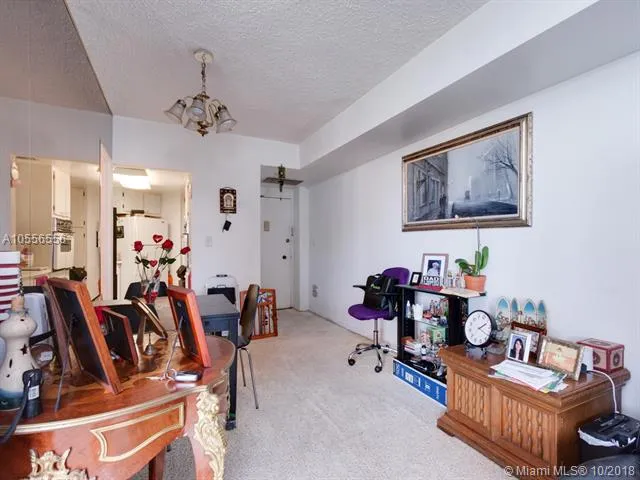 Four Ambassadors #1270 image #15