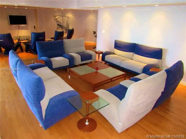 Williams Island 2600 #606 image #12