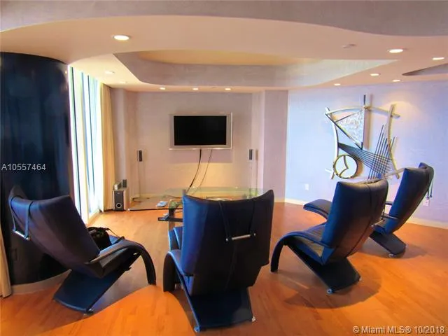 Williams Island 2600 #606 image #15