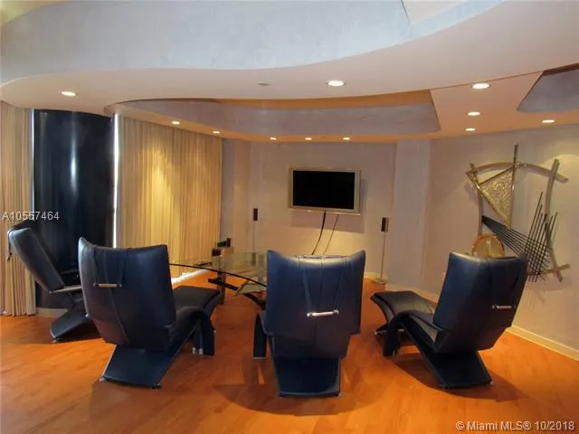 Williams Island 2600 #606 image #16