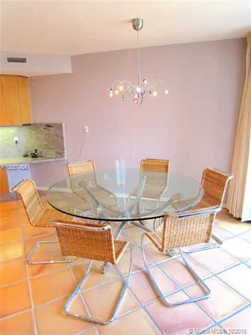 Williams Island 2600 #606 image #17