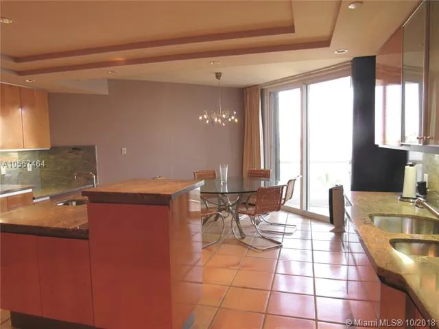 Williams Island 2600 #606 image #20