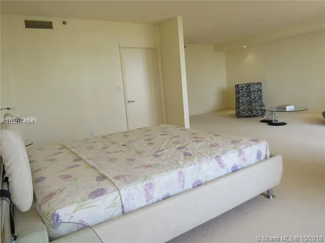 Williams Island 2600 #606 image #28