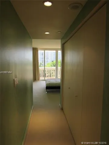 Williams Island 2600 #606 image #40