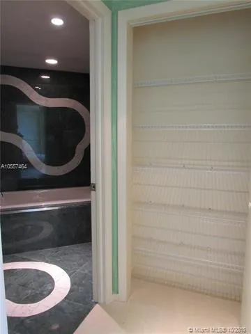 Williams Island 2600 #606 image #46