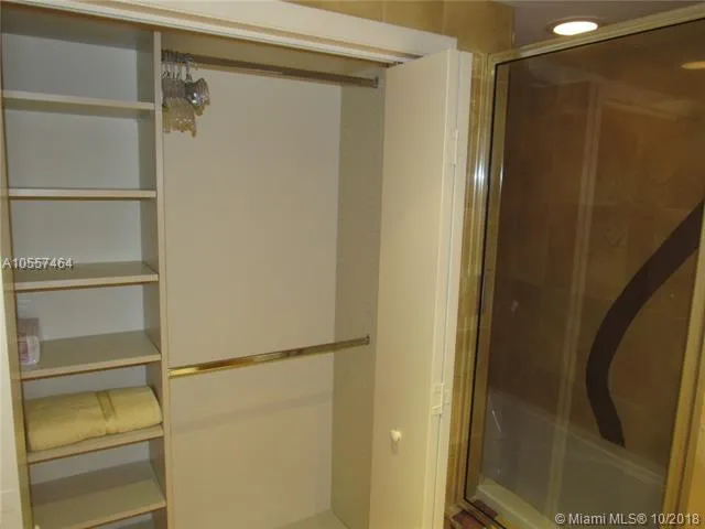 Williams Island 2600 #606 image #55