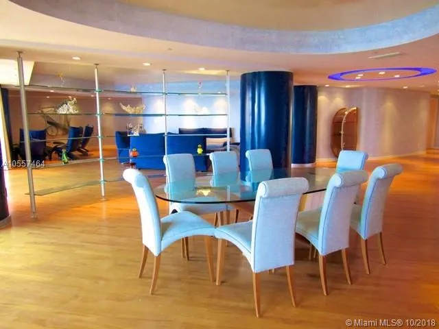 Williams Island 2600 #606 image #8