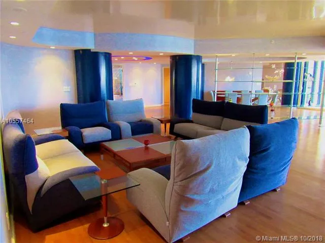 Williams Island 2600 #606 image #9