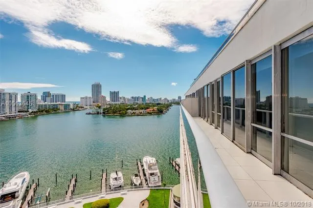 King Cole #1022 image #25