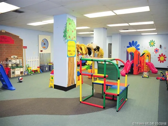 King Cole #1022 image #30