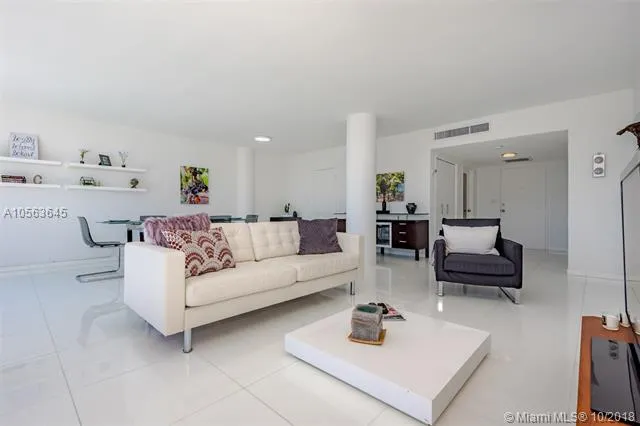 King Cole #1022 image #9