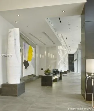 Monarc at Met 3 #2310 image #20