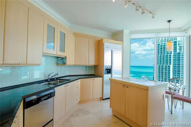 Portofino Tower #2701 image #13