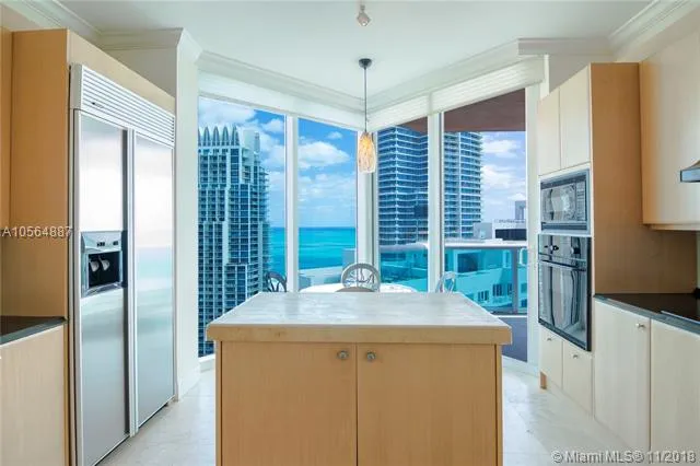 Portofino Tower #2701 image #14