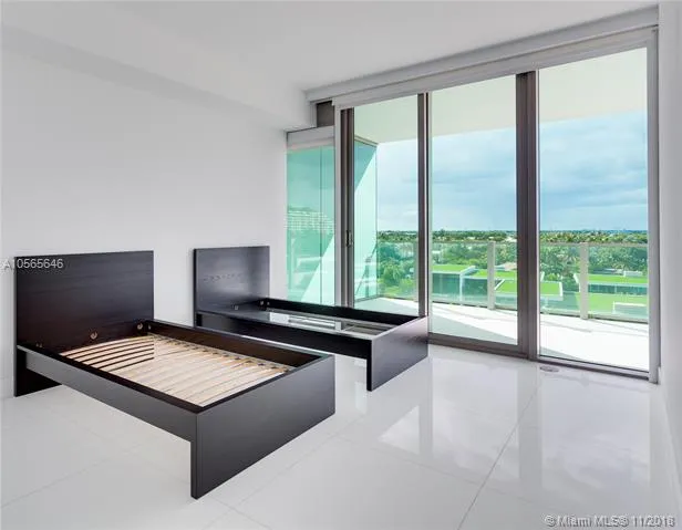 Oceana Key Biscayne #605S image #15