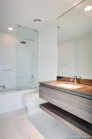 Oceana Key Biscayne #605S image #16