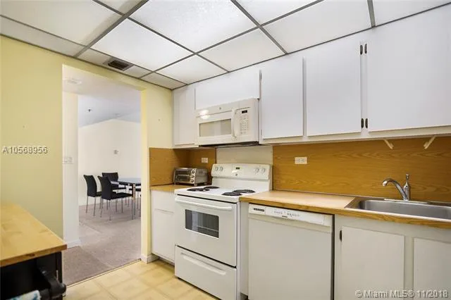 Delvista Towers #1421 image #16