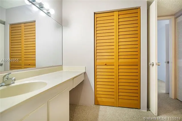 Delvista Towers #1421 image #20