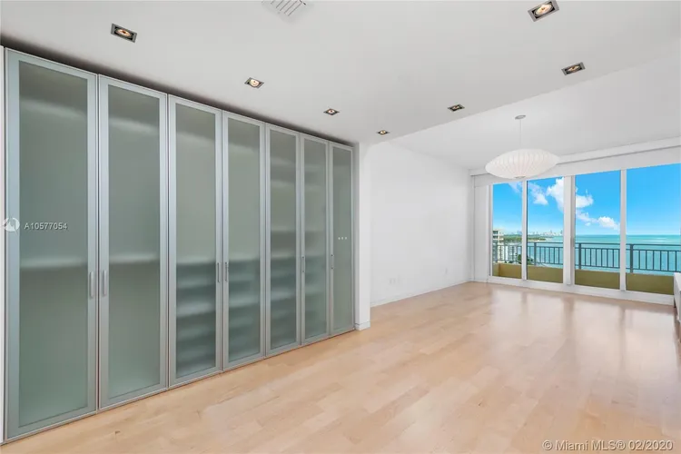 Ocean Club - Ocean Tower One #PH-2 image #11