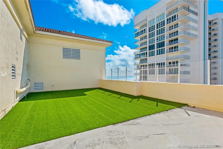 Ocean Club - Ocean Tower One #PH-2 image #33